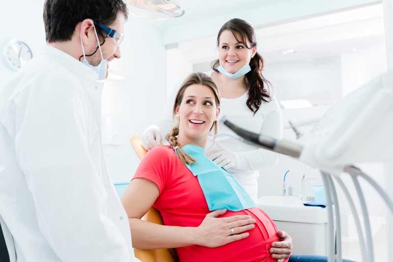 لمینت دندان در بارداری